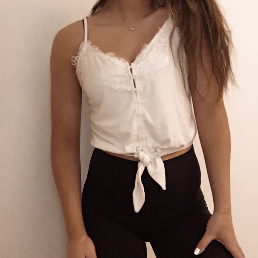 white tank top!